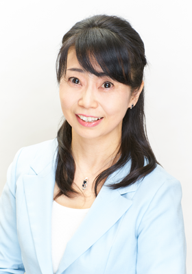 女性司会者 小谷 雅代